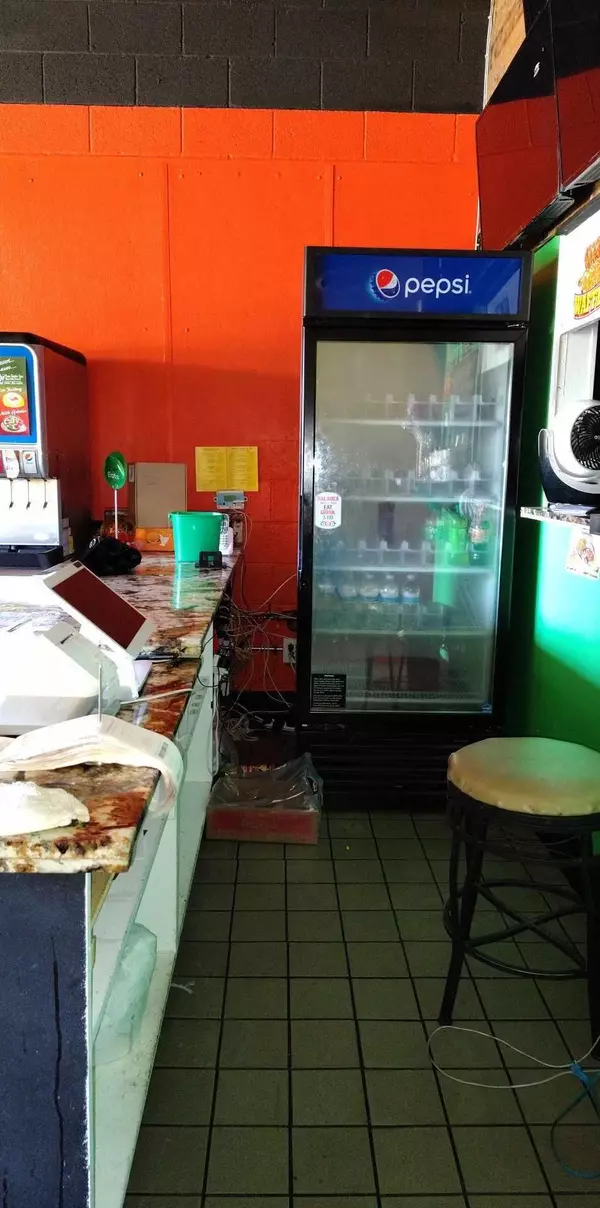 Yucaipa, CA 92399,12031 5th ST #A