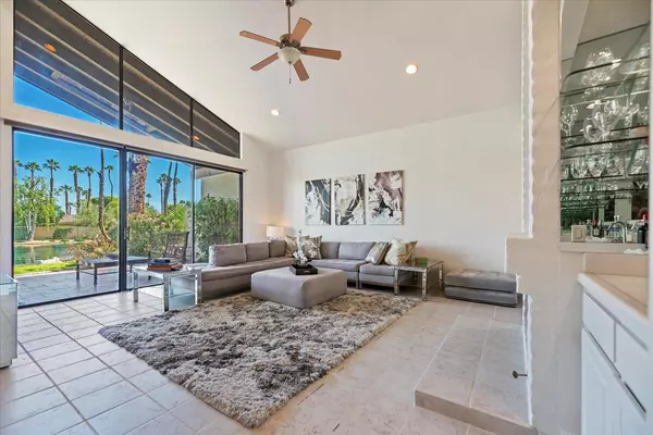 Palm Desert, CA 92211,162 Lost River DR