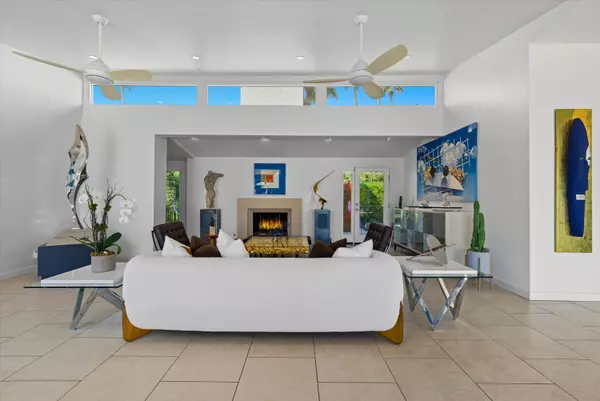 Palm Springs, CA 92264,1377 S Riverside DR