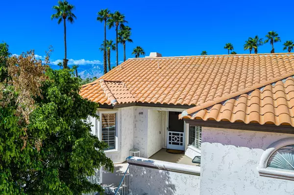 Palm Desert, CA 92211,688 Vista Lago CIR N