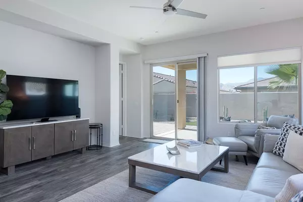 Rancho Mirage, CA 92270,37 Chianti