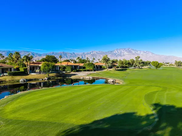 Rancho Mirage, CA 92270,235 Loch Lomond RD