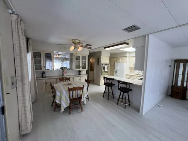 Desert Hot Springs, CA 92241,69237 Westwood CT