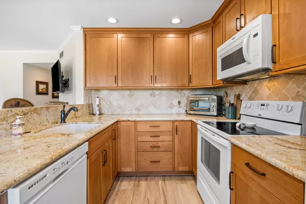 La Quinta, CA 92253,78363 Terra Cotta CT