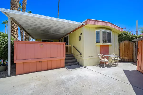 Palm Springs, CA 92264,306 Logenita ST