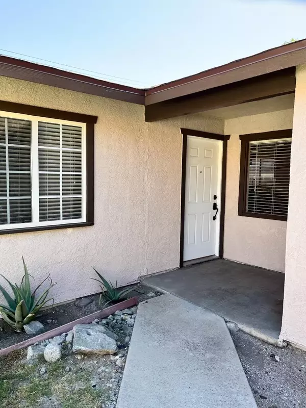 La Quinta, CA 92253,51780 51780 Avenida Diaz