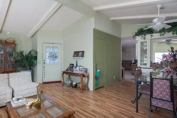 42 Coble DR, Cathedral City, CA 92234