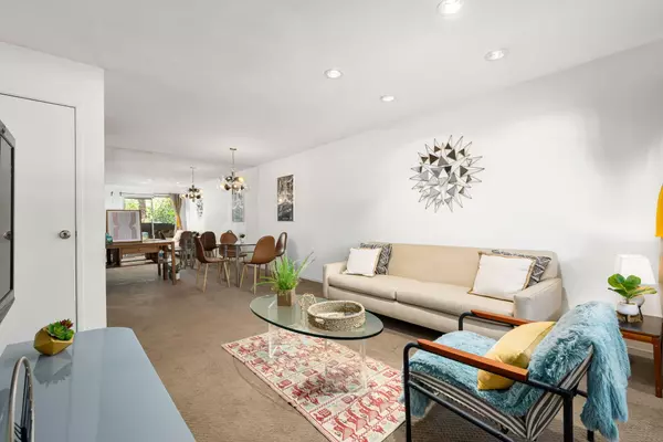 Palm Springs, CA 92262,550 N Villa CT #205