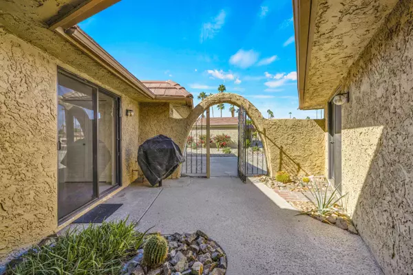 Cathedral City, CA 92234,35401 Calle Sonseca