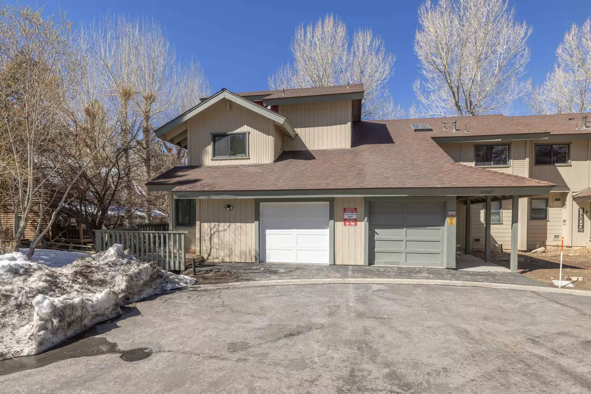 Big Bear Lake, CA 92315,43063 Goldmine Woods LN