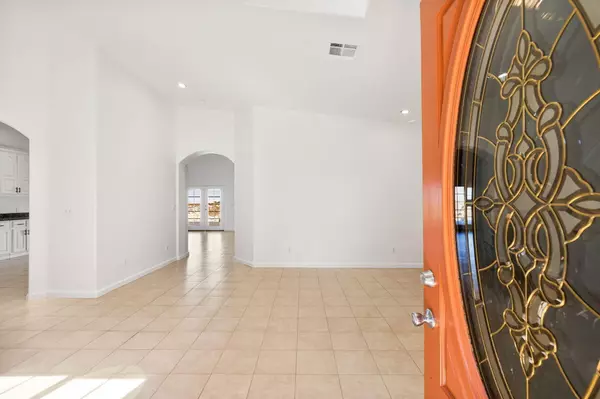 Desert Hot Springs, CA 92241,22135 Lamel DR