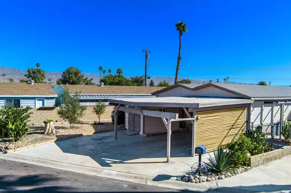 Thousand Palms, CA 92276,33204 Laredo CIR