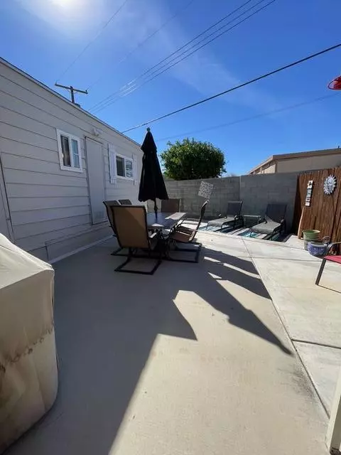 Thousand Palms, CA 92276,32523 Flagstaff AVE