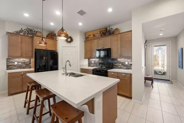 Palm Desert, CA 92211,78863 Amare WAY