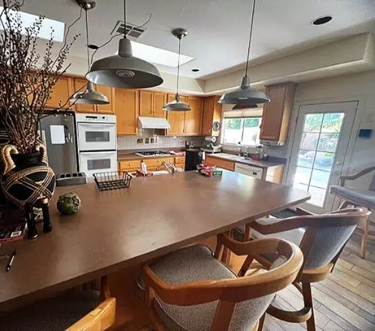 Cathedral City, CA 92234,69445 Serenity RD