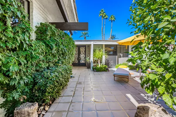 Indian Wells, CA 92210,44841 Desert Horizons DR