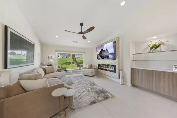 Palm Desert, CA 92211,269 Vista Royale CIR W