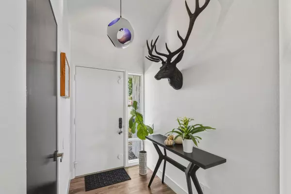 Palm Springs, CA 92264,2113 Sunshine WAY