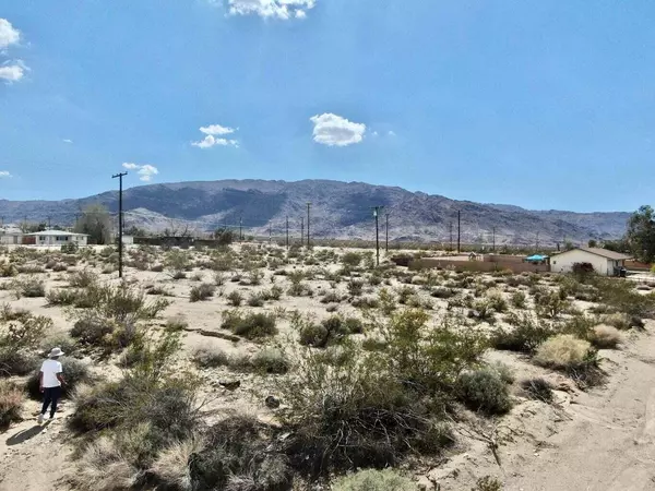 29 Palms, CA 92277,219 Serrano WAY