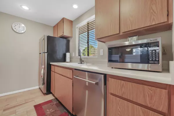 Palm Desert, CA 92211,40825 Inverness WAY