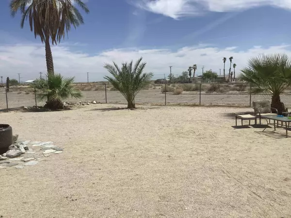 Thermal, CA 92274,2623 Treasure DR