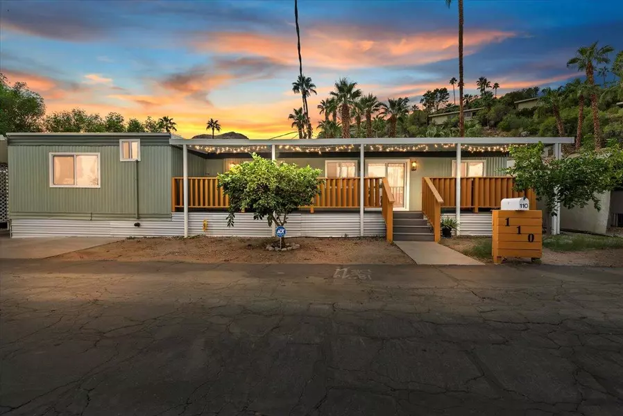 110 Saturn ST, Palm Springs, CA 92264