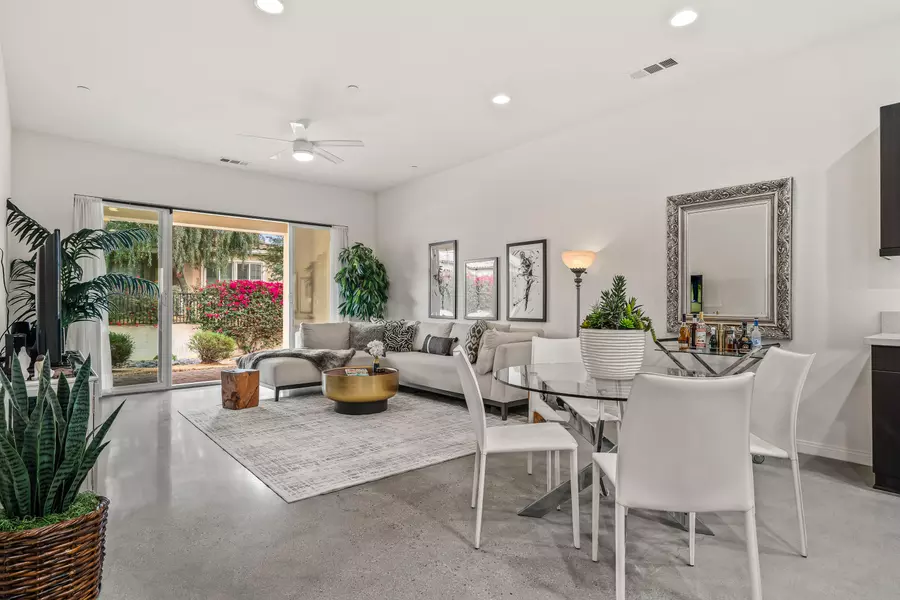 4018 Via Fragante #2, Palm Desert, CA 92260