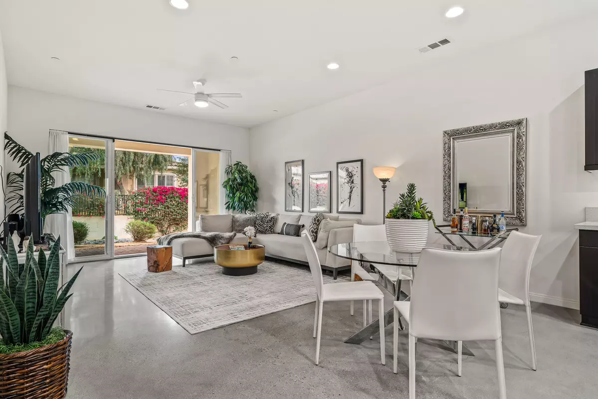 Palm Desert, CA 92260,4018 Via Fragante #2