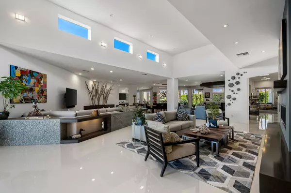 Rancho Mirage, CA 92270,14 Stephen TER