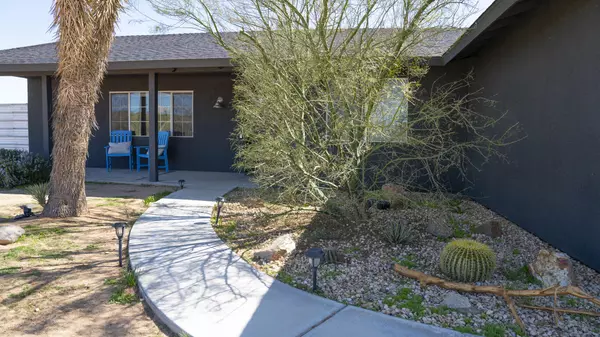 Yucca Valley, CA 92284,56625 Lowe AVE