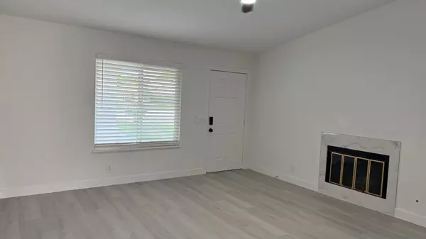 Indio, CA 92201,45612 Kristen CT