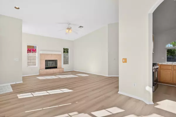 Cathedral City, CA 92234,69020 San Susanna AVE