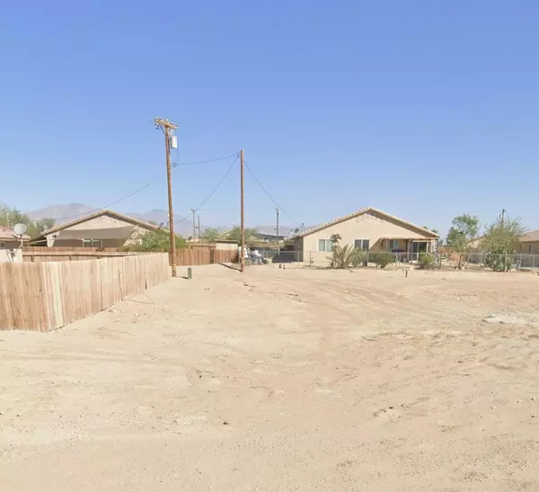 1300 Saundra AVE, Thermal, CA 92274