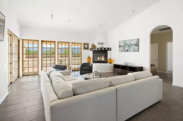 Rancho Mirage, CA 92270,72125 Via Vail