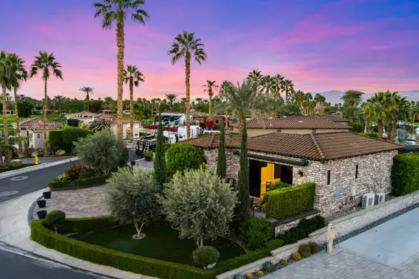 Indio, CA 92201,80501 Avenue 48 #320