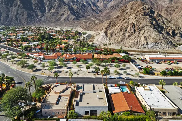 La Quinta, CA 92253,51220 Avenida Carranza