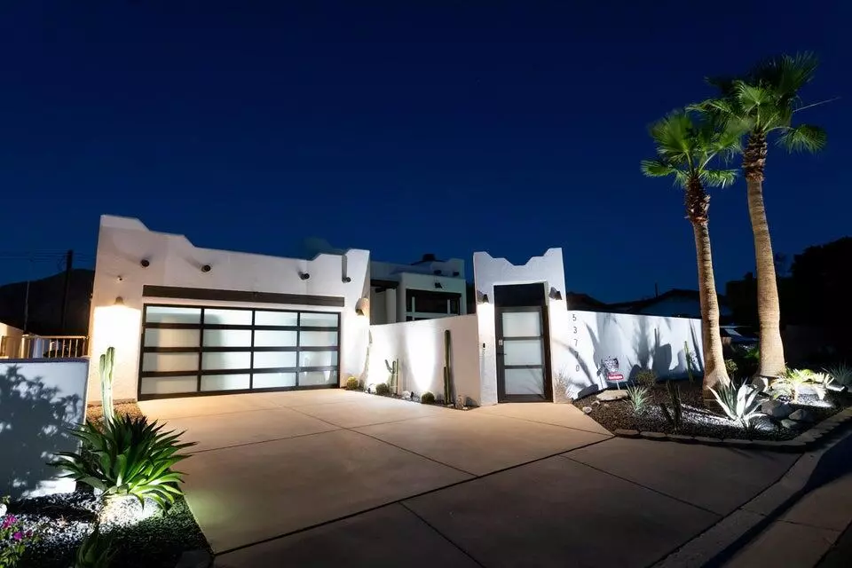 La Quinta, CA 92253,53770 Avenida Rubio