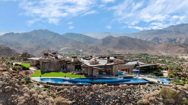 Palm Desert, CA 92260,706 Summit Cove