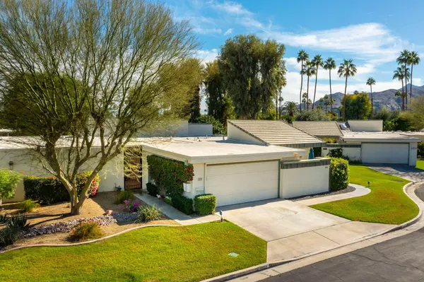 Palm Springs, CA 92264,1004 Saint Thomas CIR