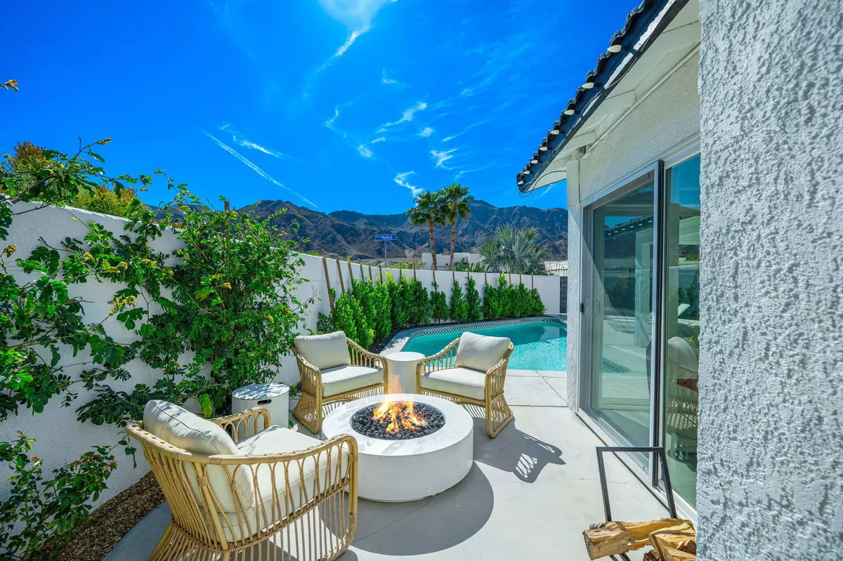 La Quinta, CA 92253,54990 Avenida Madero