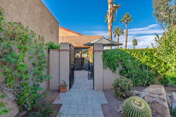 Palm Desert, CA 92260,48624 Sundrop CT