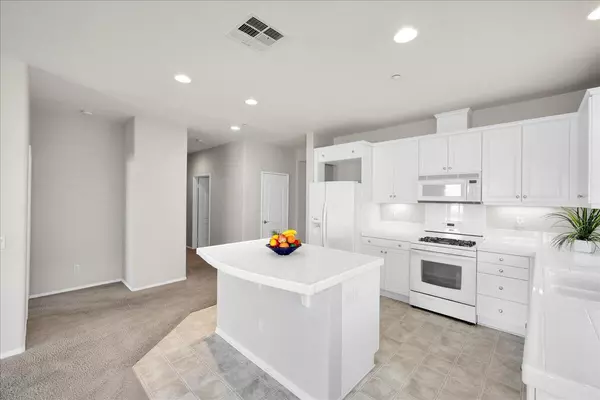 Palm Springs, CA 92262,2590 Windmill WAY