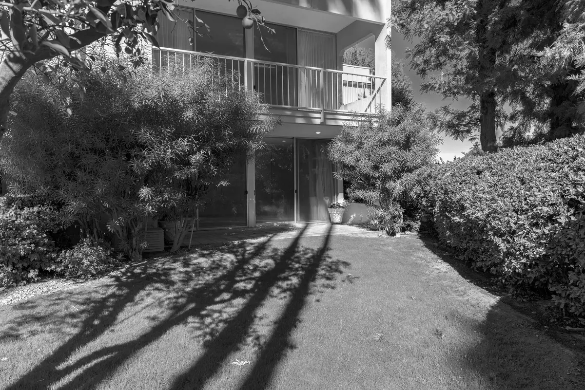 Palm Springs, CA 92264,493 Desert Lakes DR