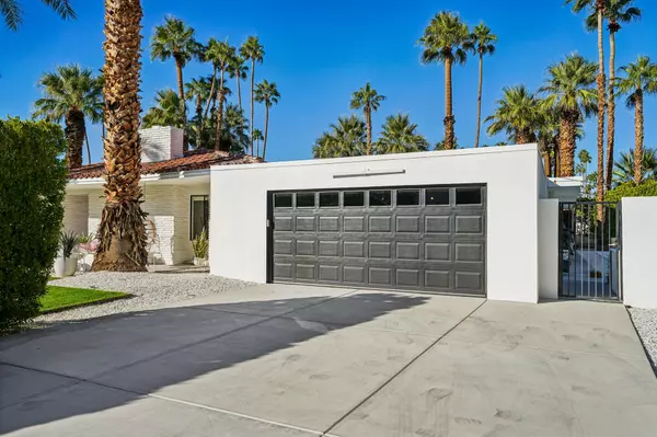 Palm Springs, CA 92262,246 W Vereda Norte