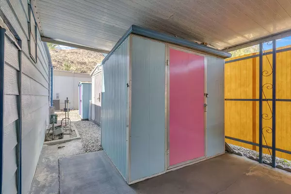 Palm Springs, CA 92264,137 Camarillo ST