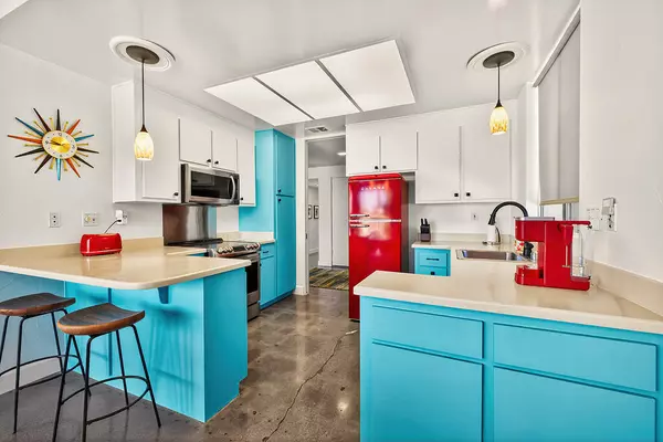 Indian Wells, CA 92210,76790 Lark DR