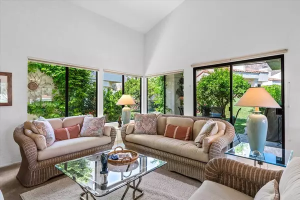 La Quinta, CA 92253,77489 Avenida Madrugada