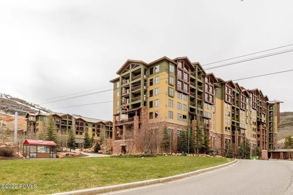 Park City, UT 84098,3855 Grand Summit Dr #702 Q3