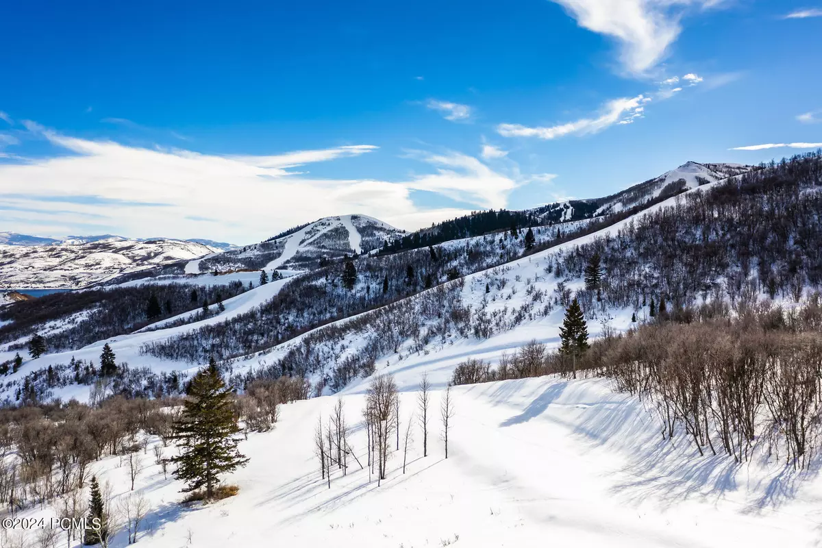 Park City, UT 84060,10281 N Terrae Ct