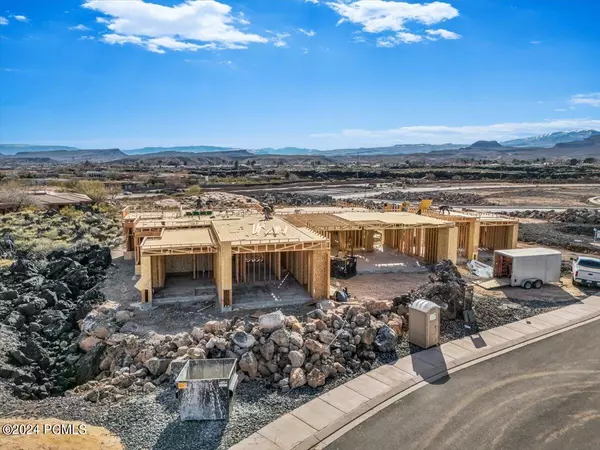 Other City - Utah, UT 84770,2643 W Mesa Trails Way